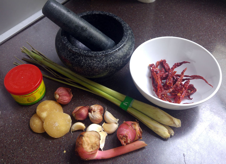 Using the freshest ingredients to pound into a flavourful curry paste.