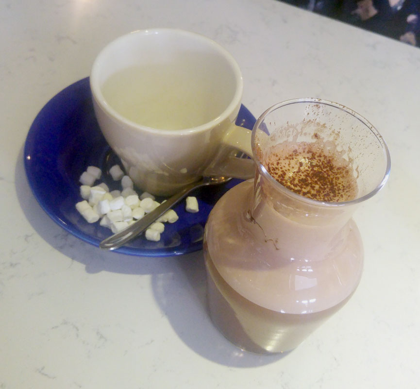 Atlas-Hot-Choc