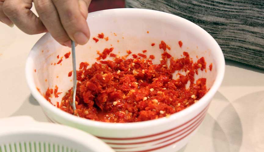 Chilli sauce for chicken rice