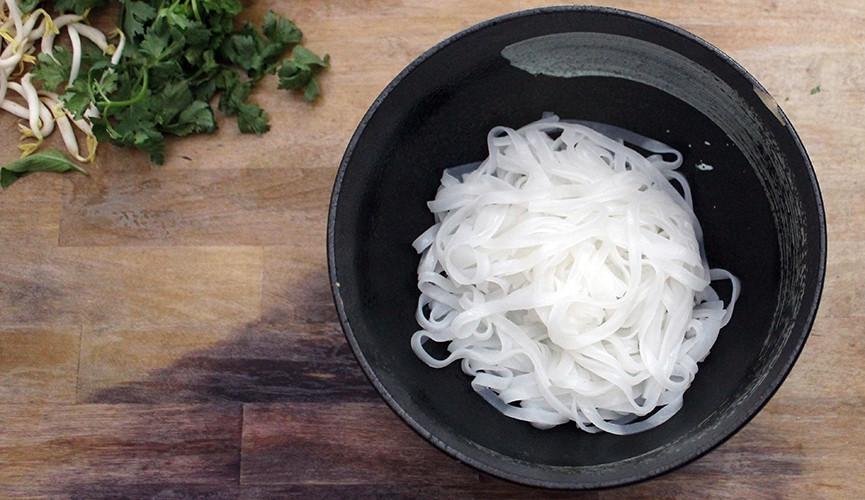 Add the noodles