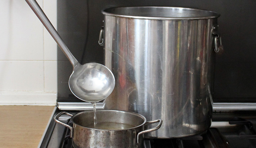 Pho ladle