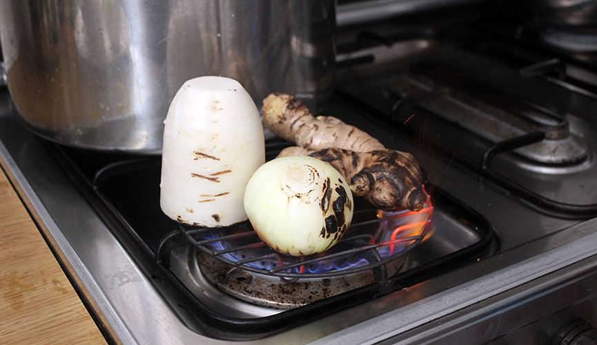 Charring vegetables