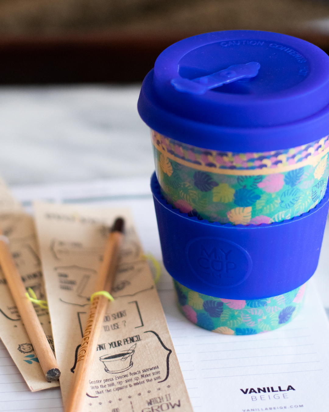 left-handesign MY CUP