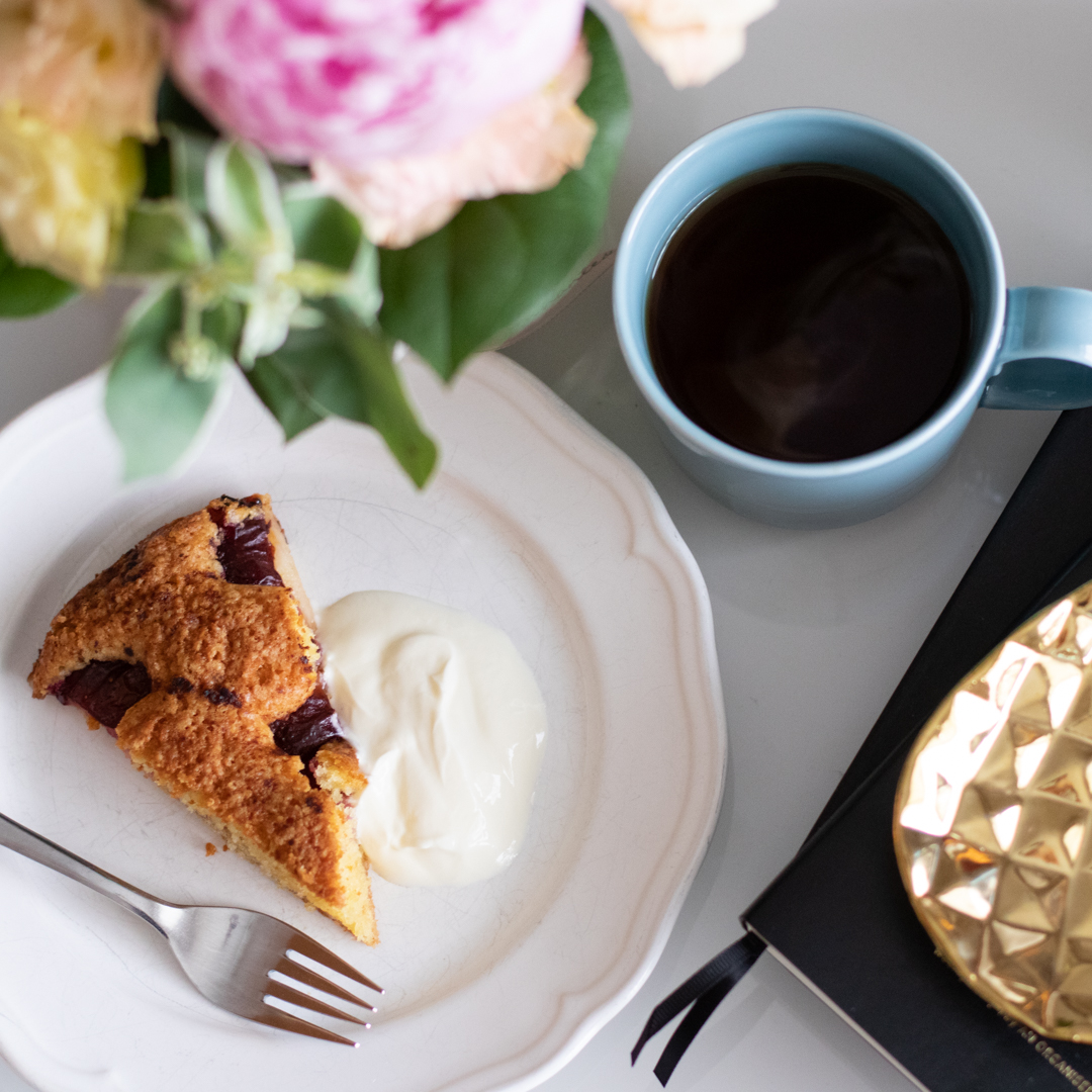 Plum torte and coffee